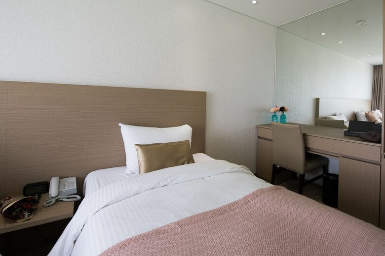 The Artstay Jeju Hamdeok - Hotel