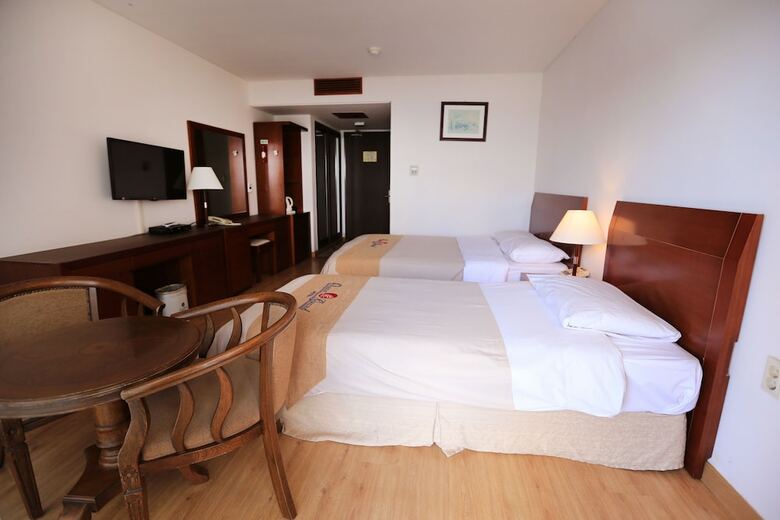 Ocean Grand Hotel