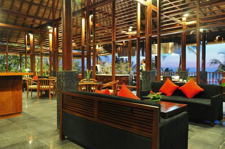 Hotel Legian Beach Villas