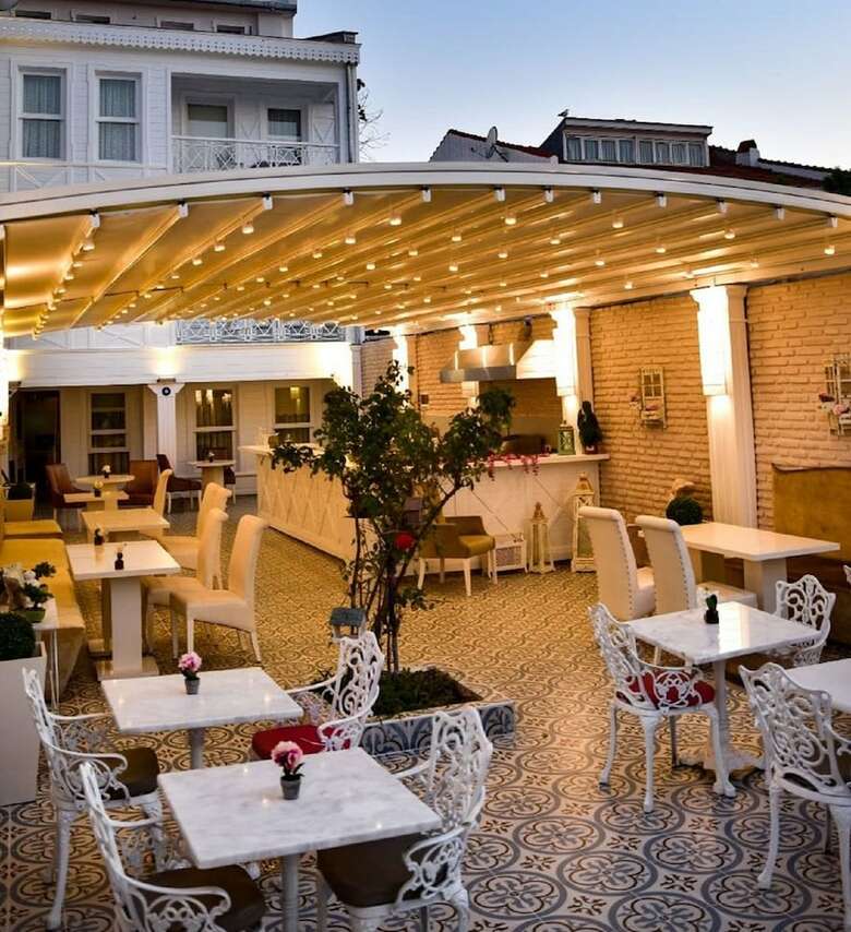 Buyukada Port Hotel