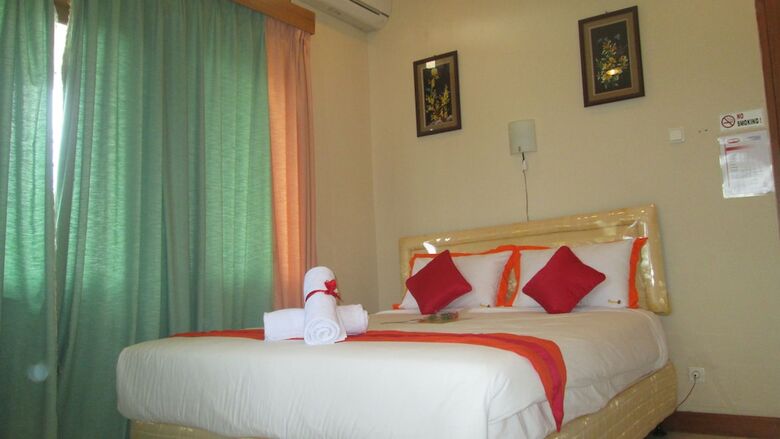 Villa Simply Homy Guesthouse Graha Puspa