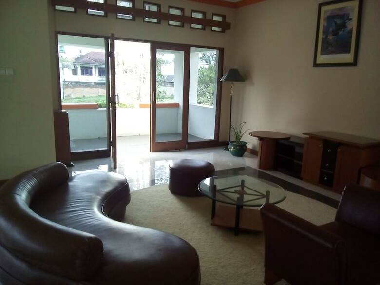 Villa Simply Homy Guesthouse Graha Puspa