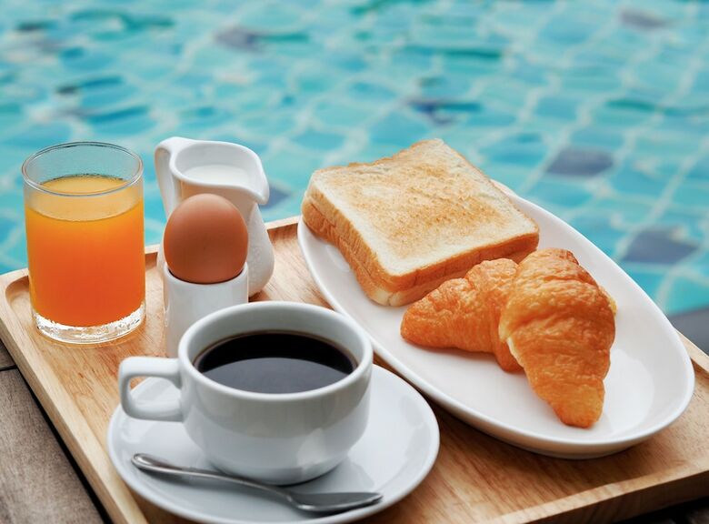 Hotel Aqua Resort Phuket