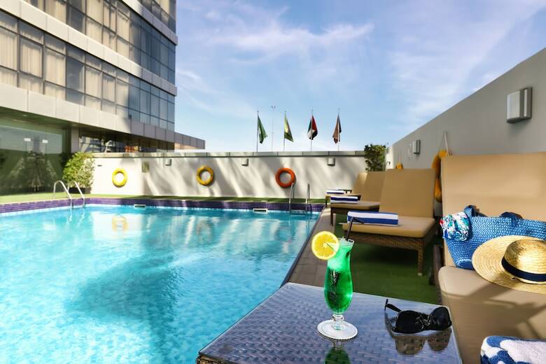 Royal Continental Hotel ? Dubai Airport