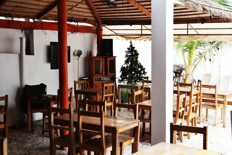 Hostal Viavia Senegal Dakar - Hostel/backpacker