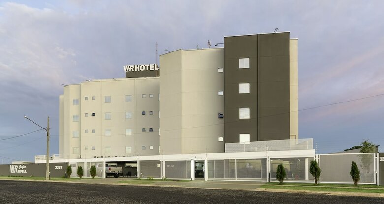 Wr Hotel