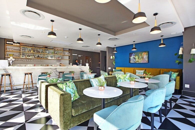 Apartamentos Triangle Luxury Suites By Totalstay