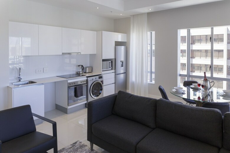 Apartamentos Triangle Luxury Suites By Totalstay