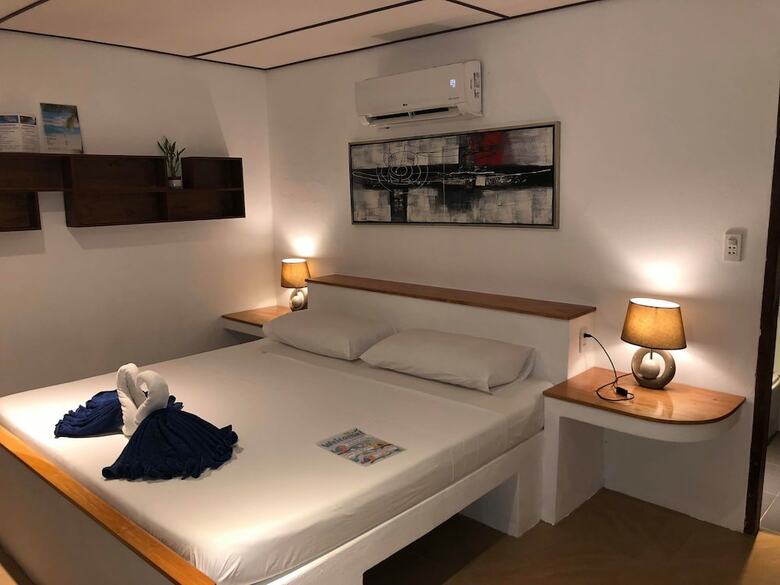 Hotel Parrot Resort Moalboal