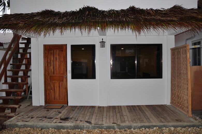 Hotel Parrot Resort Moalboal