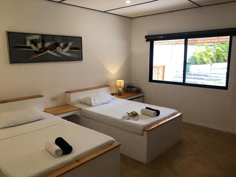 Hotel Parrot Resort Moalboal
