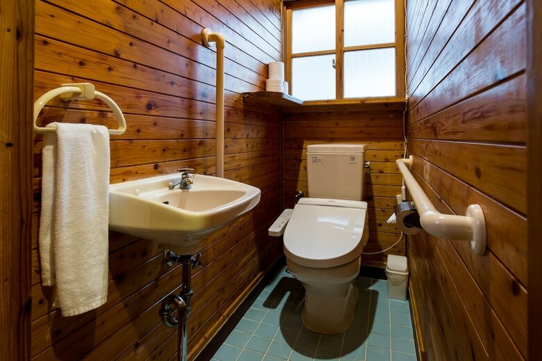 Traditional Villa Kin Shibiranka
