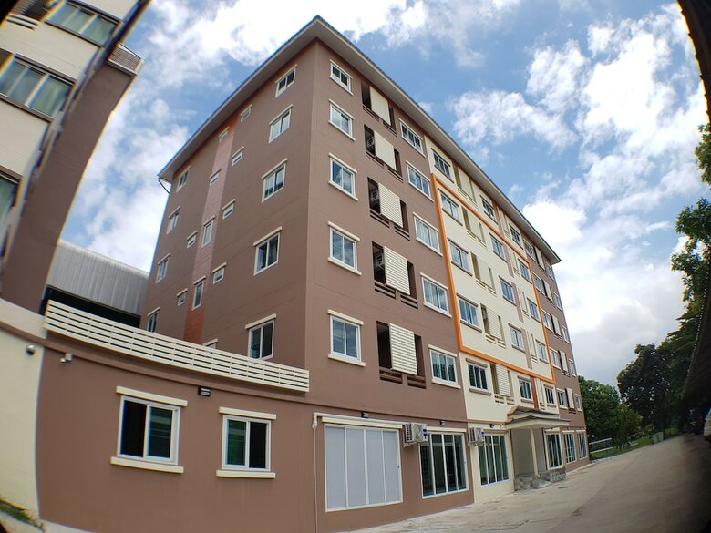 Hotel The Park Bangyai Residence