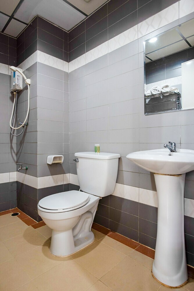 Hotel The Park Bangyai Residence