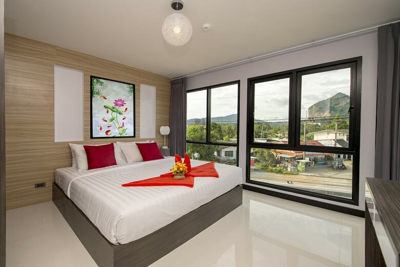 Hotel The Lucky Beach Ao Nang