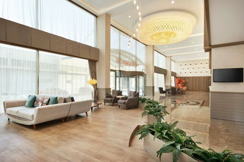 Hotel Ramada By Wyndham Iskenderun
