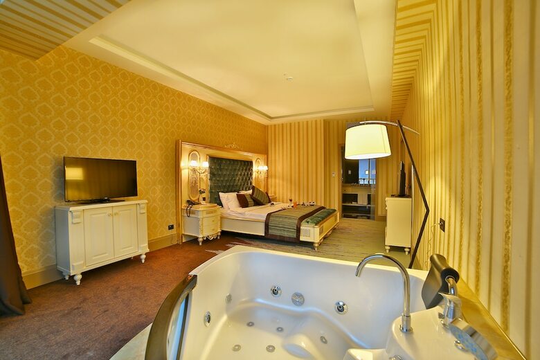 Hotel Ramada By Wyndham Iskenderun