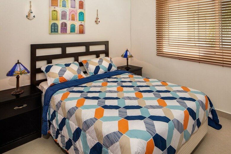 Apartamentos Condos At Bayrock 2