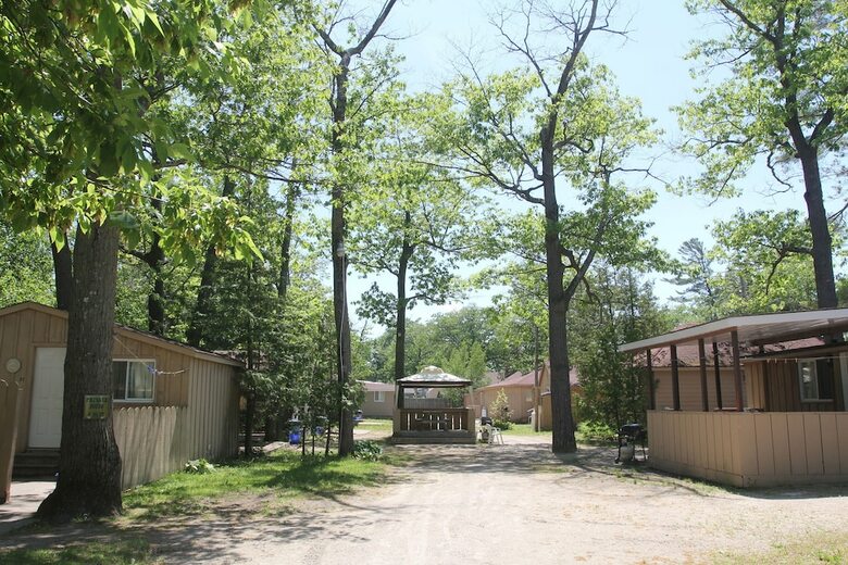 Hotel Saga Resort