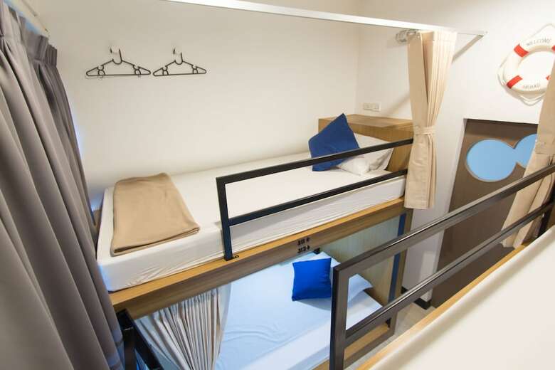 Hostal Pier 49 Hostel