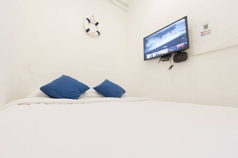 Hostal Pier 49 Hostel