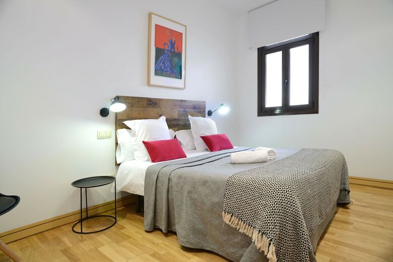 Aspasios San Mateo Boutique Apartments