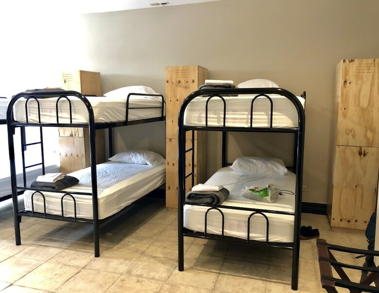 Hostal Fauna Luxury Hostel