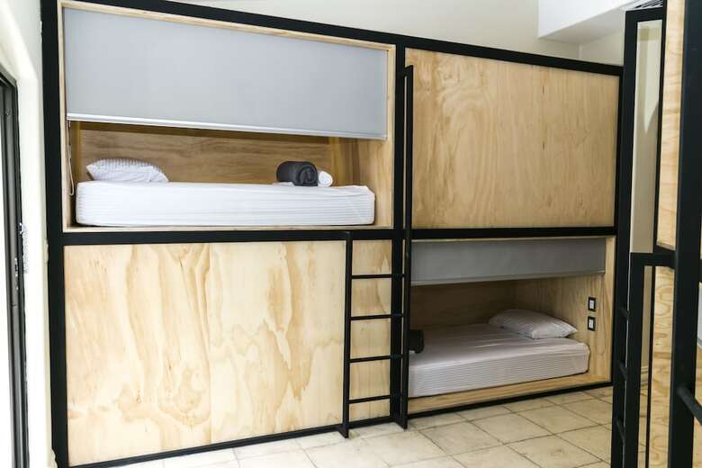 Hostal Fauna Luxury Hostel