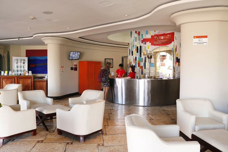 Hostal Fauna Luxury Hostel