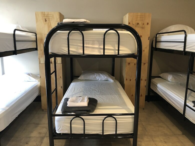 Hostal Fauna Luxury Hostel