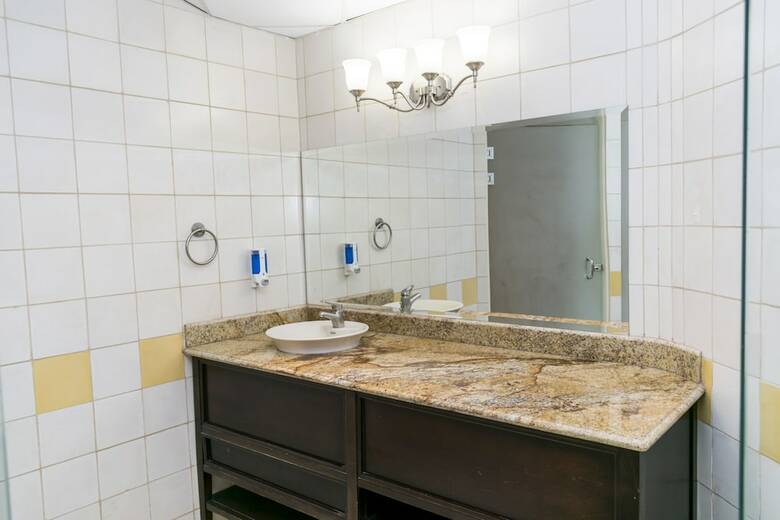 Hostal Fauna Luxury Hostel