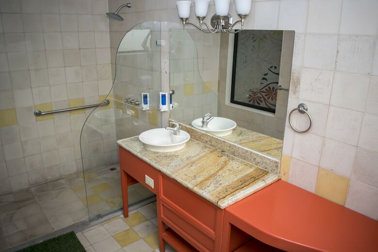 Hostal Fauna Luxury Hostel