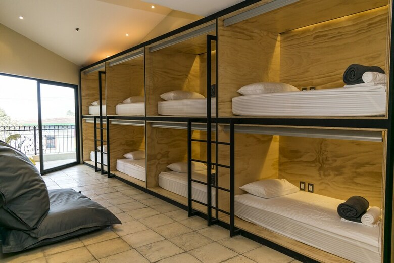 Hostal Fauna Luxury Hostel