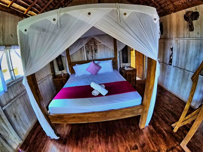 Hotel Cosmos Bungalows