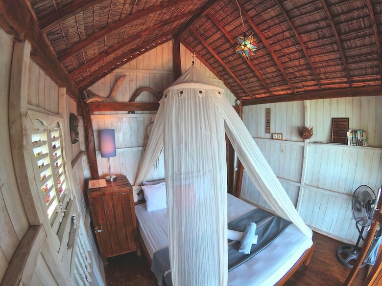 Hotel Cosmos Bungalows