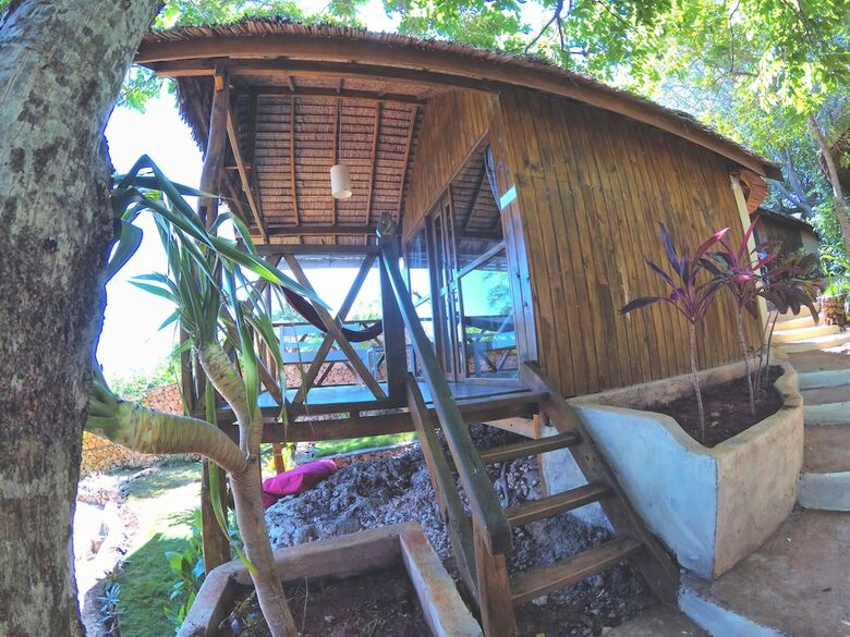 Hotel Cosmos Bungalows