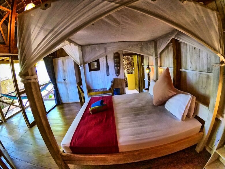 Hotel Cosmos Bungalows
