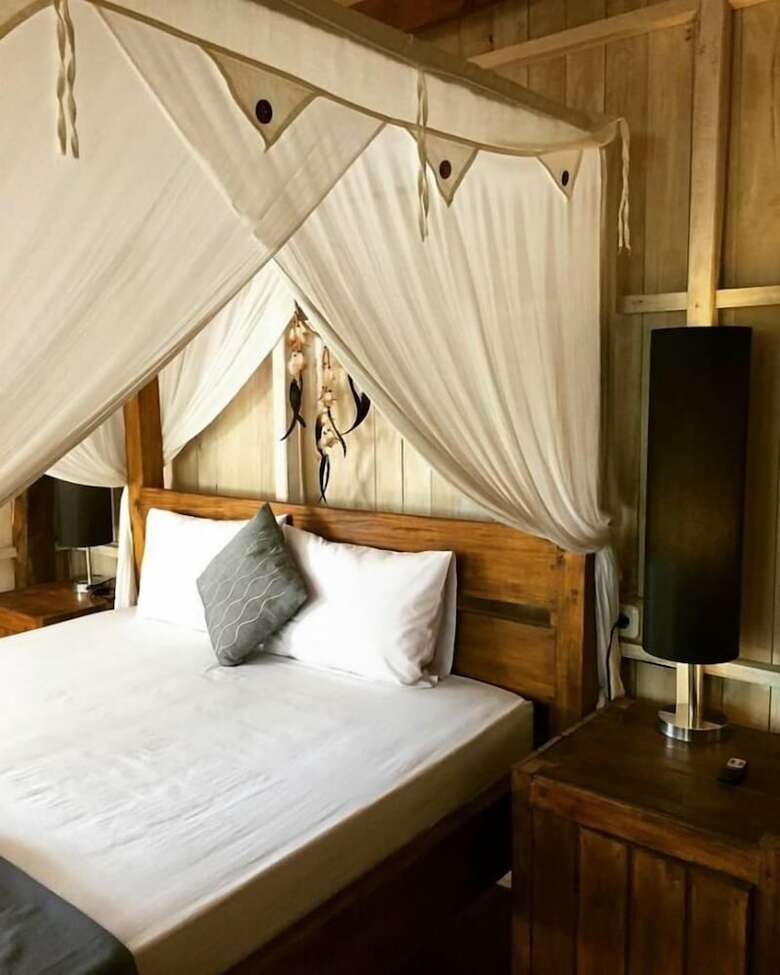 Hotel Cosmos Bungalows