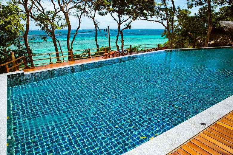 Hotel Phi Phi Phu Chalet Resort