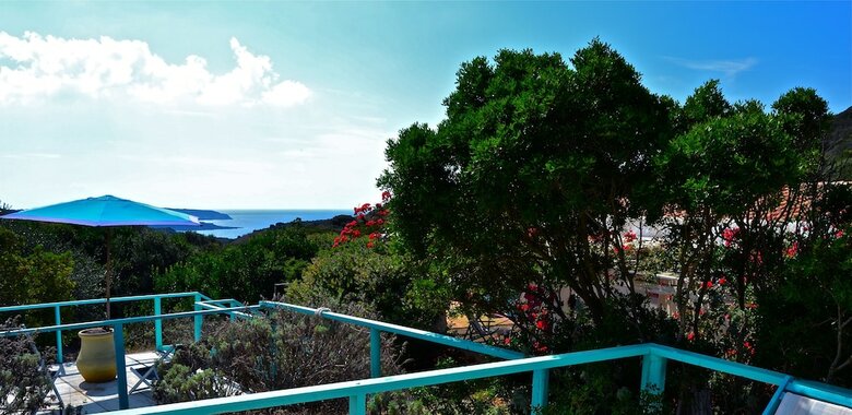 Poecylia Resort