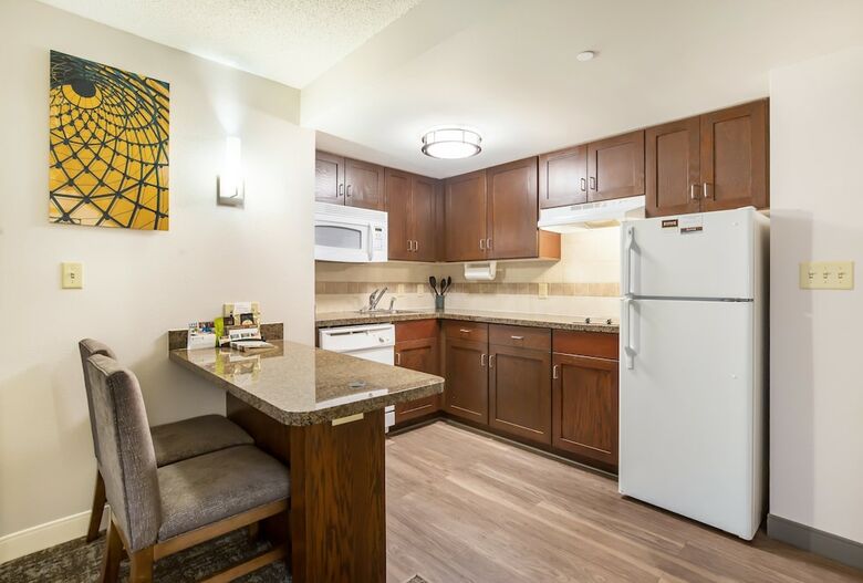 Hotel Staybridge Suites Chesapeake