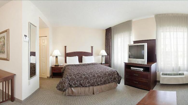 Hotel Staybridge Suites Chesapeake