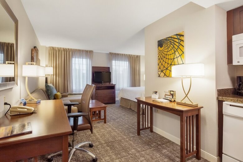 Hotel Staybridge Suites Chesapeake