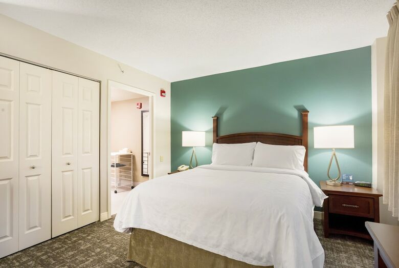 Hotel Staybridge Suites Chesapeake