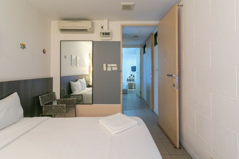 Hotel Escape At Sathorn Terrace