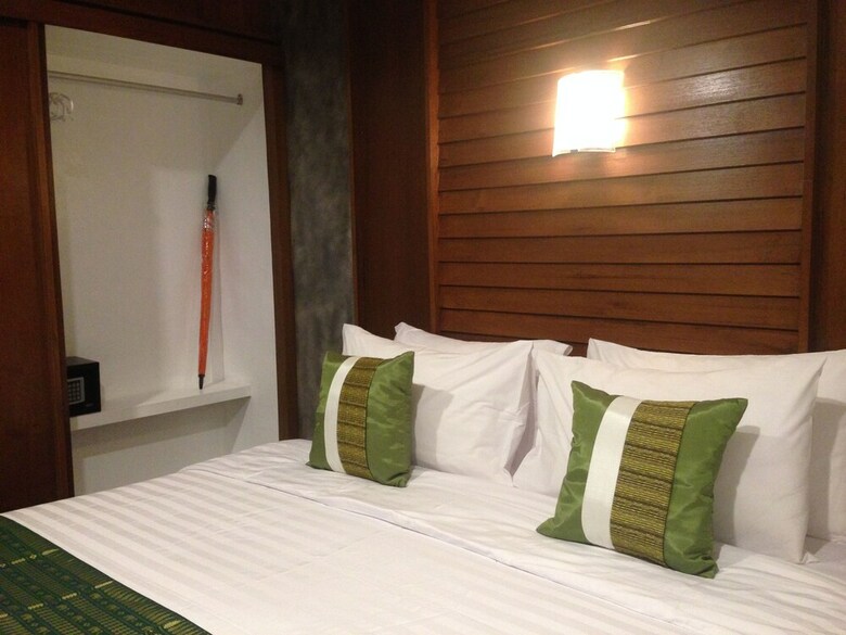 Hotel Baan Khao Mai Kaew Lanta Village