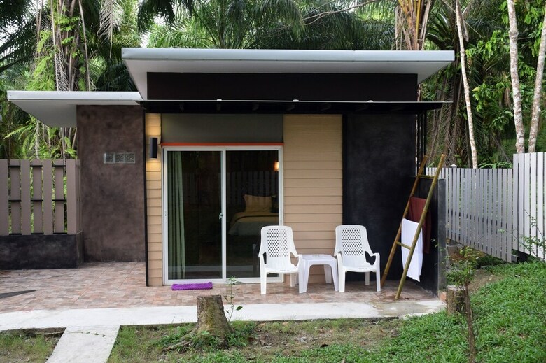 Hotel Baan Khao Mai Kaew Lanta Village