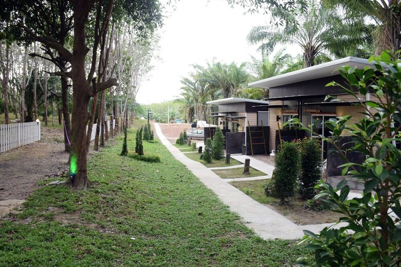 Hotel Baan Khao Mai Kaew Lanta Village