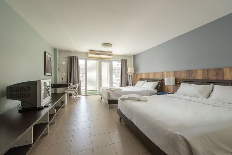Hotel Sathorn Terrace Apartment