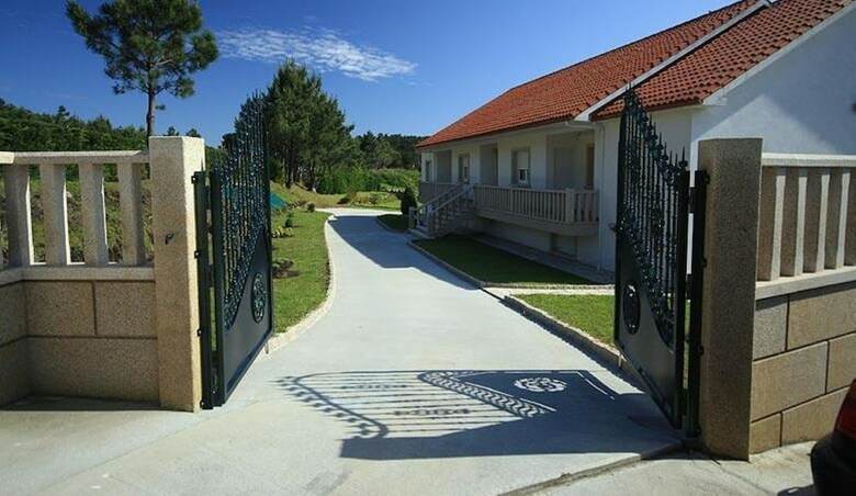 Apartment In Larino A Coruna 101885 By Mo Rentals
